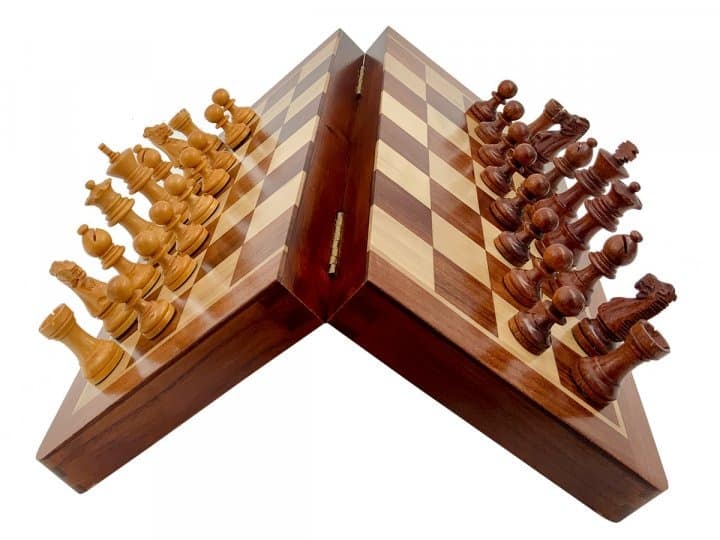 Reise-Magnet-Schachset aus Holz