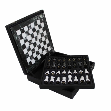 Alternative view of Schwarz-Weiß Set II Schachbrett und Schachspiel aus Marmor