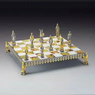 Russisches Revolution Set von 1917 Schachbrett und Schachspiel aus Bronze, Onyx und 24 Karat Gold
