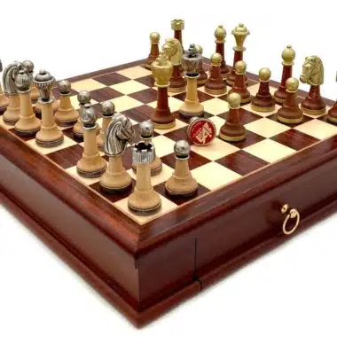 Alternative view of Set Classic XV Schachbrett aus Mahagoni und Ahorn und Schachspiel aus Holz und Metall