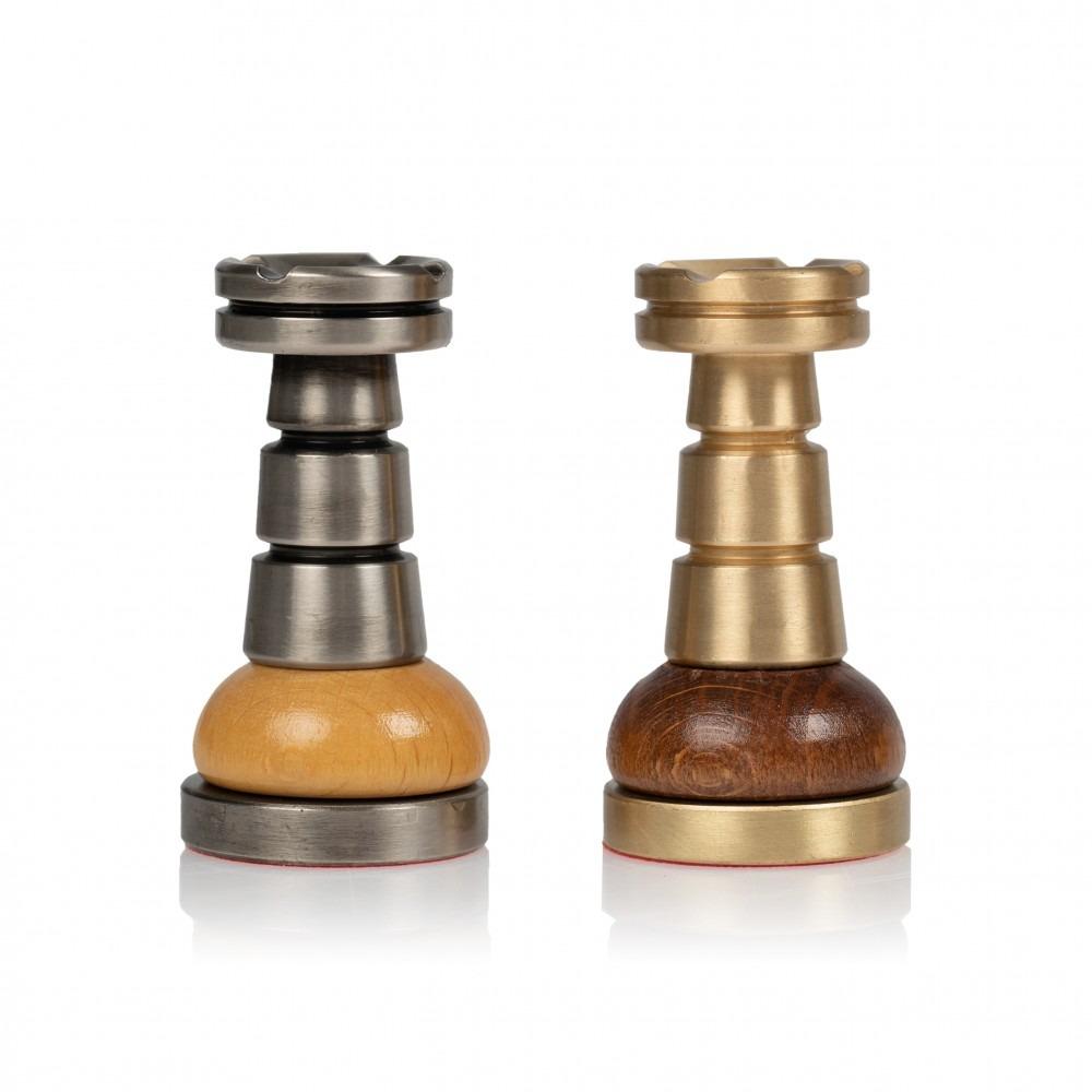 Stylisches Schachspiel aus Massivholz und massivem Messing – Bild 8