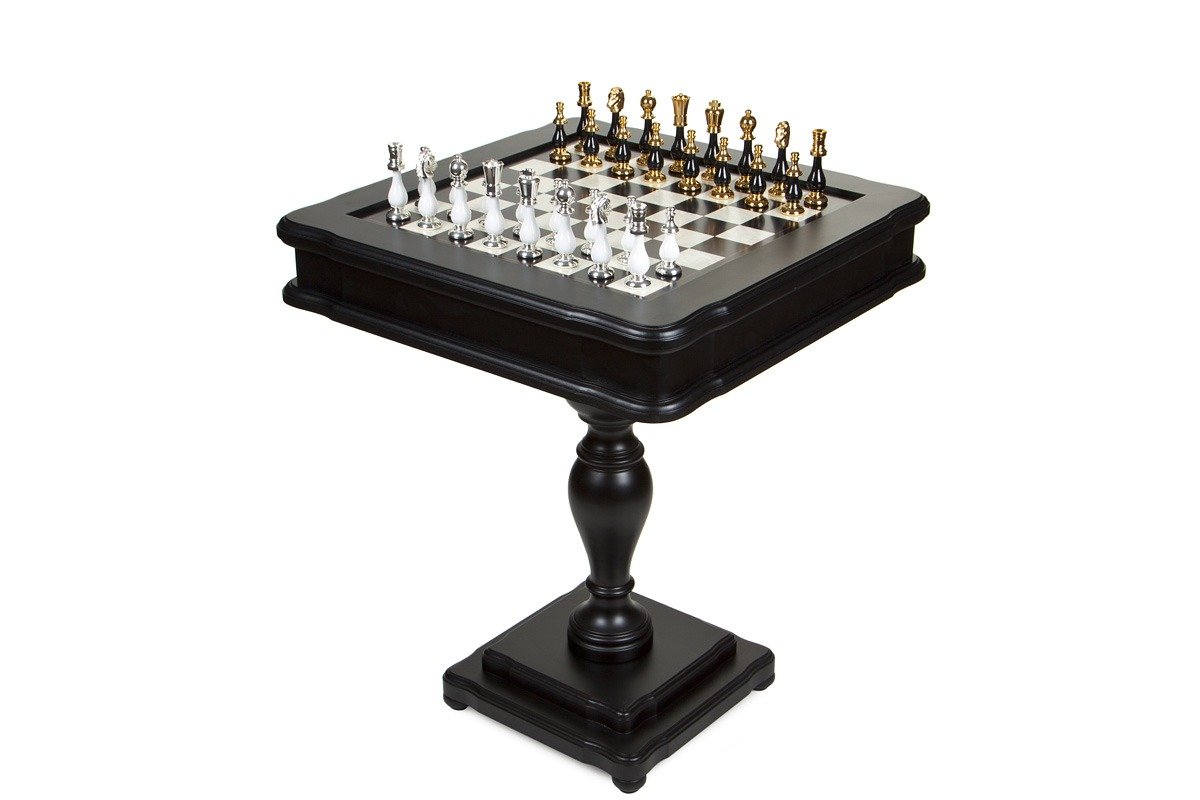 Schachbrett-Tischset in Schwarz und Weiß aus Ulmen- und Heideholz mit Schachspiel