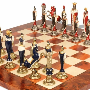 Alternative view of Hochwertiges Renaissance Schachset II Schachbrett aus Holz & Handbemaltes Schachspiel aus Metall