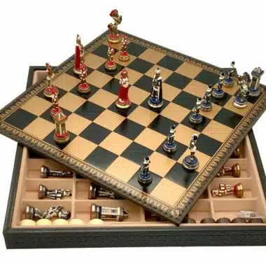 Alternative view of Mary Stuart III Set Kunstlederschachbrett & handbemaltes Metallschachspiel