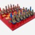 Set "Egypt" Schachbrett aus rotem Ahornholz & handbemaltes Metallschachspiel