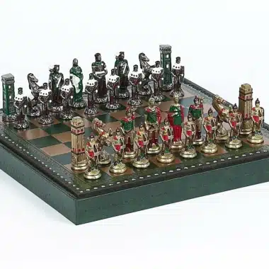 Römer vs. Barbaren Set: Schachbrett aus Kunstleder & Schachspiel aus Metall Handbemalt