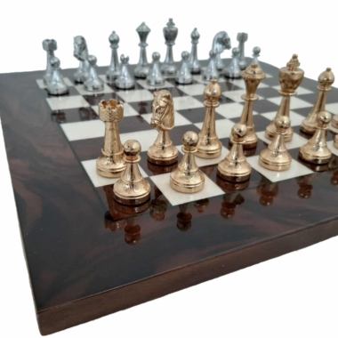 Alternative view of Classic Flower Set 6 Schachbrett aus Nussbaumwurzel und Schachspiel aus gold- und silberplattiertem Metall