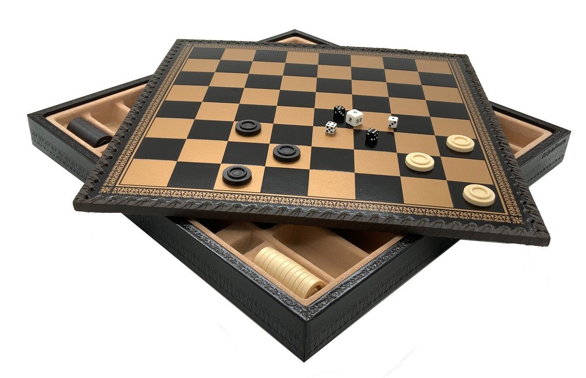 Römisches Schachspiel und Schachbrett auf einem Fuß aus geschnitztem Holz