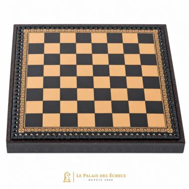 Schachbrett aus Kunstleder in Schwarz und Gold, Gesamtansicht