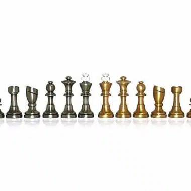 Piccolo-Set Moderne Kunst Schachbrett aus Heidekrautholz und Schachfiguren aus Messing – Bild 3
