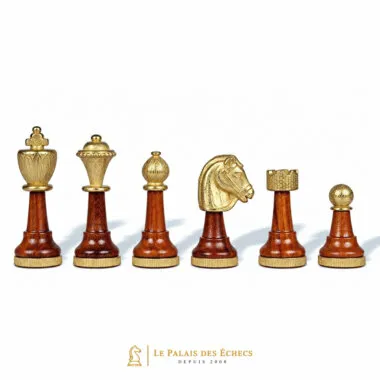 Schachspiel Classic II, Figuren aus Holz und goldenem Metall in Frontansicht