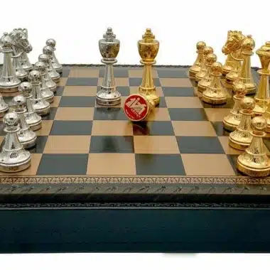 Set Classic Flower 1 Schachbrett und Schachspiel aus vergoldetem und versilbertem Metall – Bild 3