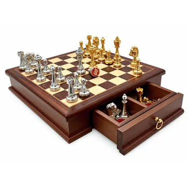 Schachbrett Classic Flower 3 mit geöffneter Holzschublade und sichtbaren Figuren