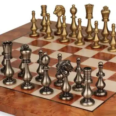 Orientalisches Set IV Schachbrett aus Ulmen- und Heidekrautholz und Schachspiel aus Messing – Bild 4