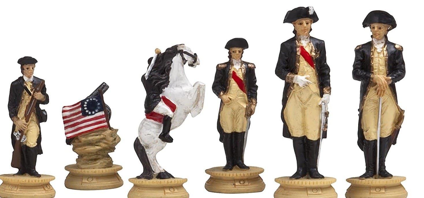 Revolutionäres Amerika II Schachset aus Goldrosenholz und Ahorn & Schachspiel aus Zinn – Bild 3