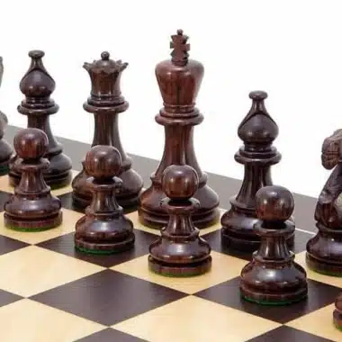 Set "Atlantic" Schachbrett aus Wenge und Schachspiel aus vergoldetem Rosenholz