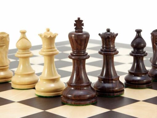 Set "Atlantic" Schachbrett aus Wenge und Schachspiel aus vergoldetem Rosenholz