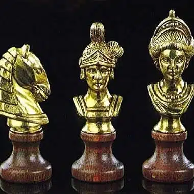 Schachspiel "Römische Büste" aus Holz und Metall