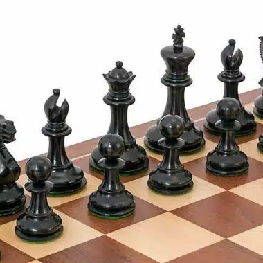 Competition Compact"-Set Schachbrett aus Ahorn- und Nussbaumholz, Holzschachspiel & Aufbewahrungsbox aus vergoldetem Rosenholz