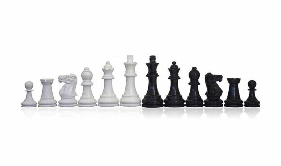 Schachspiel "Staunton Classique" aus schwarz und weiß lackiertem Massivmetall