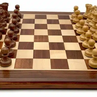 Set Classic XII Schachbrett aus Gold-Rosenholz und Schachspiel aus Gold-Rosenholz – Bild 3