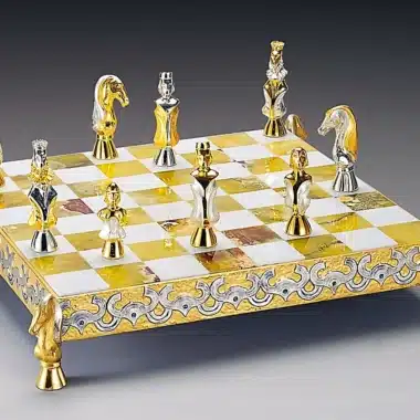 Set Die Mauren in Spanien 8. Jahrhundert Schachbrett und Schachspiel aus Bronze, Onyx und 24 Karat Gold