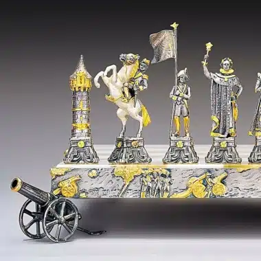 Alternative view of Napoleon Bonaparte Schachbrett und Schachspiel aus Bronze, Onyx und 24 Karat Gold