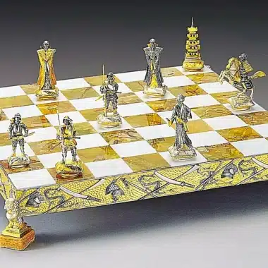 Samurai-Set Schlacht von Nagashino Schachbrett und Schachspiel aus Bronze, Onyx und 24 Karat Gold