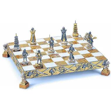 Set „Samurai Schlacht von Nagashino“ Schachbrett und Schachspiel aus Bronze, Onyx und 24-Karat-Gold