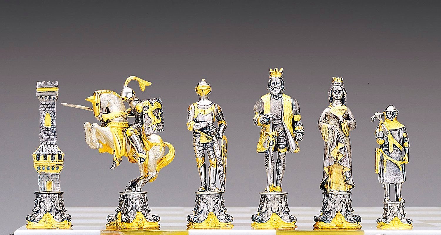Mittelalterliches Schlachtset Schachbrett und Schachspiel aus Bronze, Onyx und 24 Karat Gold – Bild 2