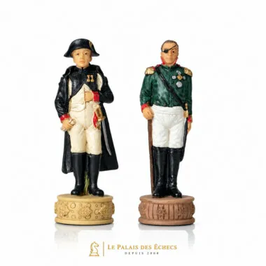 Schachfiguren Napoléon Russlandfeldzug, Napoléon-König und gegnerischer König detailliert