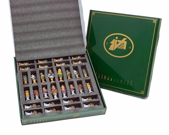 Set Mittelalterliche Büste Schachbrett aus Ahorn- und Walnussholz & Schachspiel Handbemalt aus Harz – Bild 6