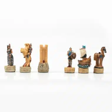 Zwei Lager der Schachfiguren Trojanischer Krieg gegenüberstehend