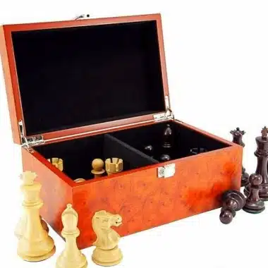 Aufbewahrungsbox aus Wurzelfurnier (Königshöhe = 11 cm)