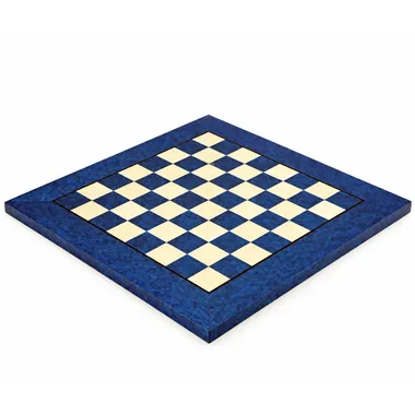 Schachbrett aus blauem Ahornholz, Gesamtansicht in Perspektive