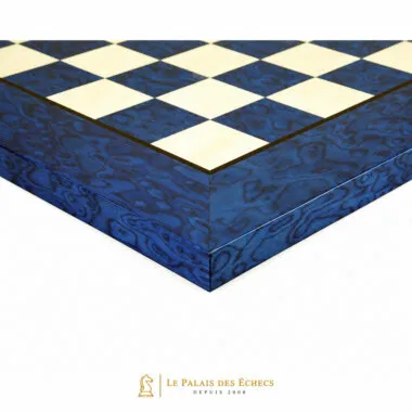 Schachbrett aus blauem Ahornholz, Detail der Ecke und des Randes