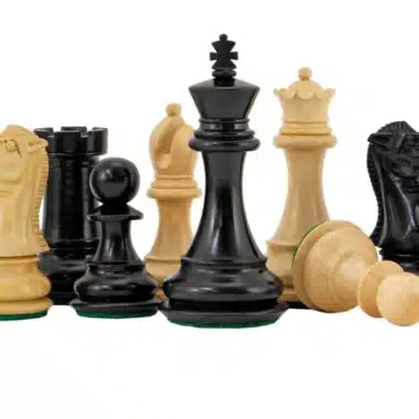 Alternative view of Highclere Schachspiel aus Ebenholz