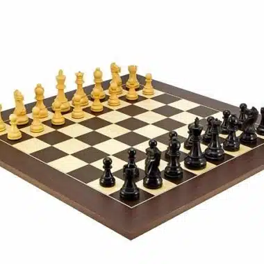 Frankfurt Grand Schachbrett Set aus Wengeholz & Schachspiel aus Buchsbaumholz