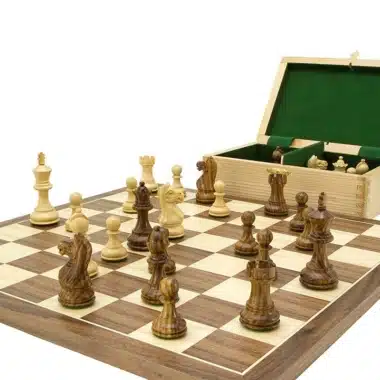 Set Fierce Knight Braun Schachbrett aus Nussbaum- und Ahornholz, Schachspiel aus Rosenholz und Aufbewahrungskiste aus Buchsbaumholz – Bild 4