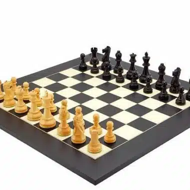 Frankfurt Schachset aus Ahornholz und Schachspiel aus Buchsbaumholz