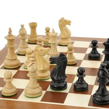 Set Fleur Royale Schachbrett aus Mahagoni und Ahorn, Schachspiel aus Ebonisiertem Buchsbaum – Bild 3