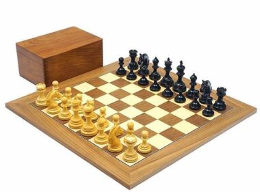 Garvi"-Set Schachbrett aus Ahorn- und Walnussholz, Schachspiel aus Ebenholz & Aufbewahrungsbox aus vergoldetem Rosenholz