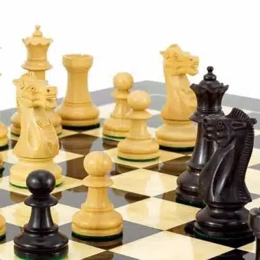Schwarzblumen-Set Schachbrett aus Ahornholz & Schachspiel aus Buchsbaumholz – Bild 4