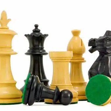 Schwarzblumen-Set Schachbrett aus Ahornholz & Schachspiel aus Buchsbaumholz – Bild 6