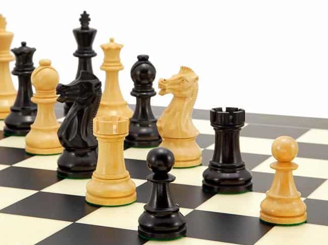 Frankfurt Schachset aus Ahornholz und Schachspiel aus Buchsbaumholz – Bild 5