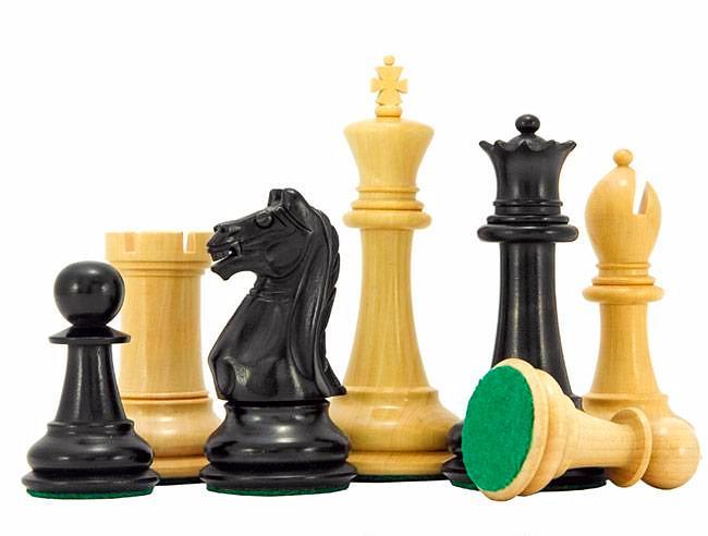 Oxford Schwarz und Blau Schachbrett aus blauem Ahornholz und Schachspiel aus Buchsbaumholz – Bild 6