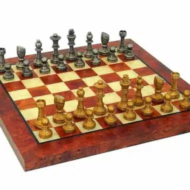 Staunton Piccolo"-Set Schachbrett aus Heidekraut- und Ulmenholz & Schachspiel aus massivem Messing