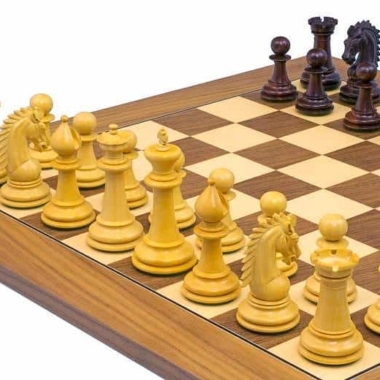 Alternative view of Sheffield I Set Schachbrett aus Nussbaum, Schachspiel aus Rosenholz & Aufbewahrungsbox aus goldenem Rosenholz