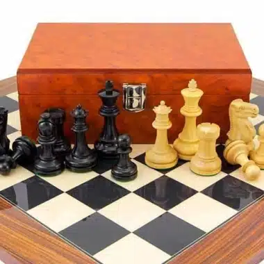 Supreme II Set Schachbrett aus Ahorn und Rosenholz, Schachspiel aus Ebenholz und Buchsbaum & Aufbewahrungskoffer aus Wurzelholzfurnier – Bild 6