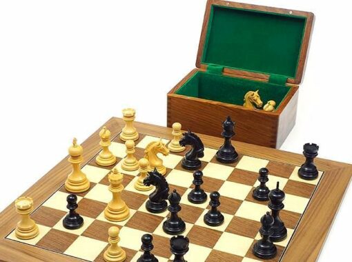 Garvi"-Set Schachbrett aus Ahorn- und Walnussholz, Schachspiel aus Ebenholz & Aufbewahrungsbox aus vergoldetem Rosenholz